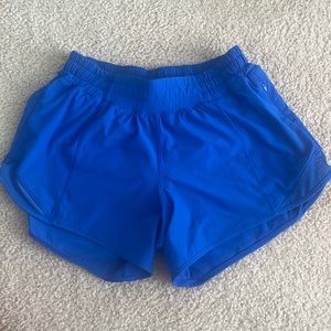 Lululemon Hotty Hot 4 inch Shorts